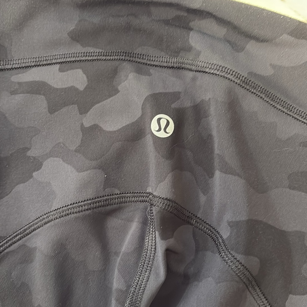 Lululemon Power Thru High-Rise Crop 23" - Picture 5 of 8